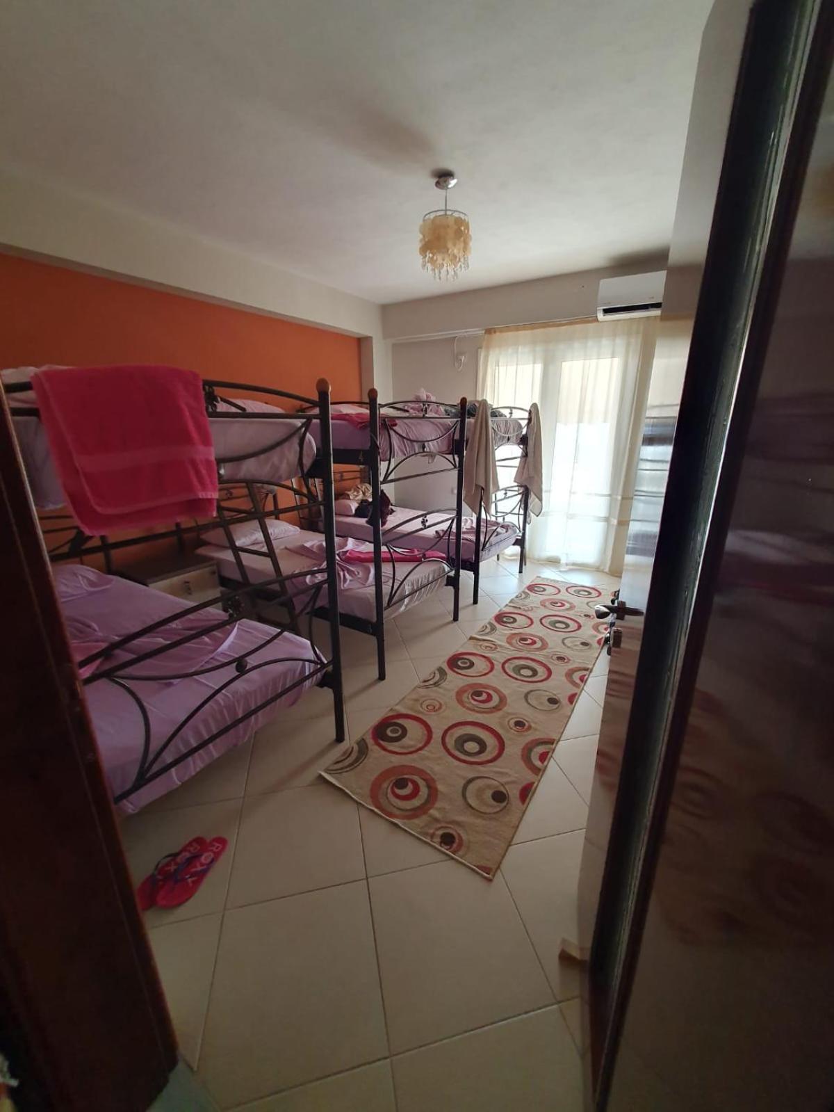 Mona'S Hostel Саранде Екстериор снимка