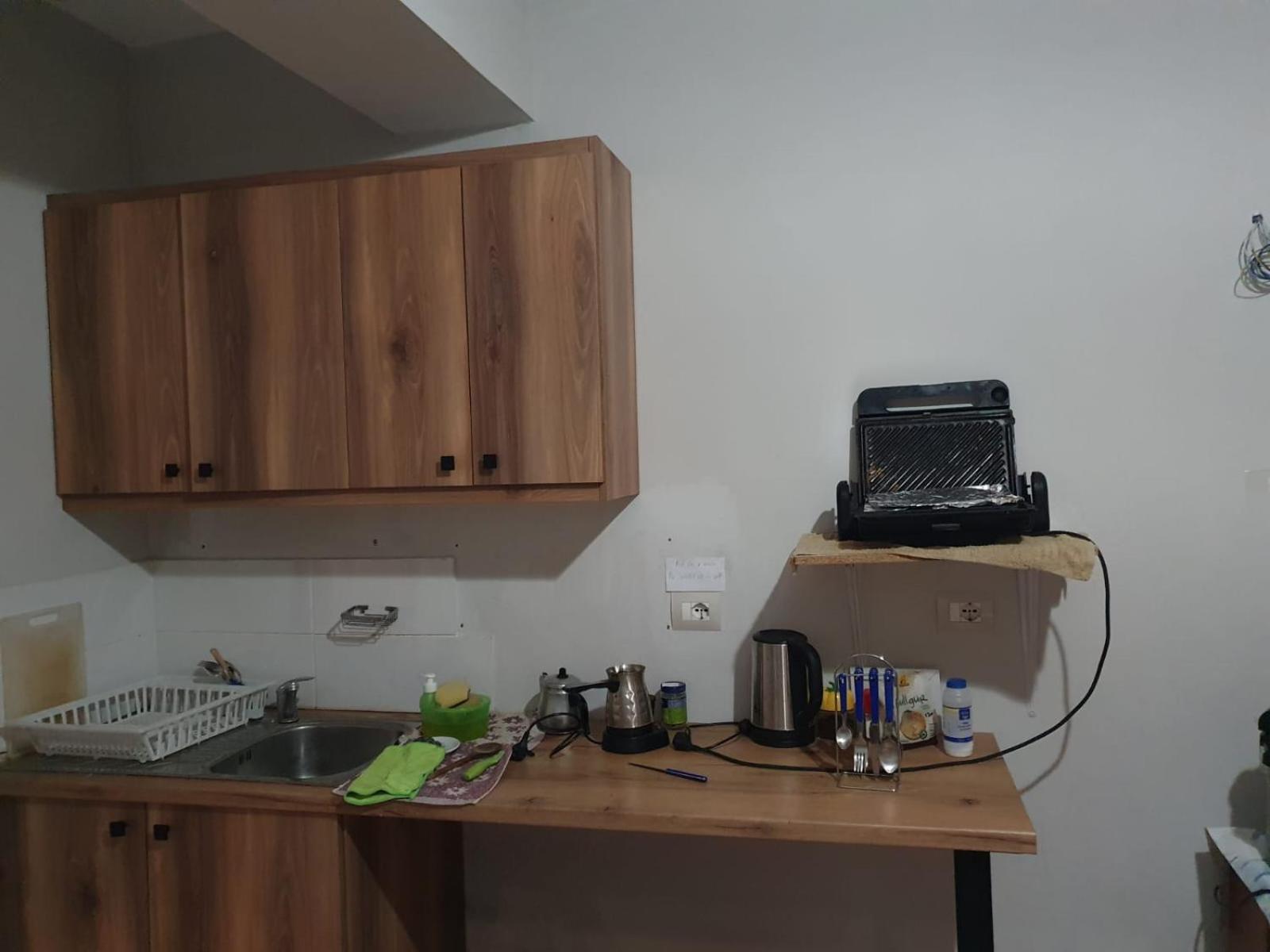 Mona'S Hostel Саранде Екстериор снимка